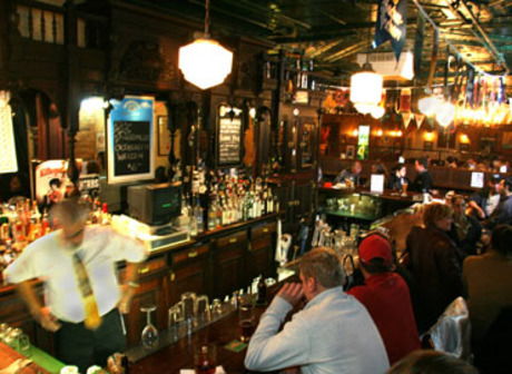 River Rouge Bar & Grill